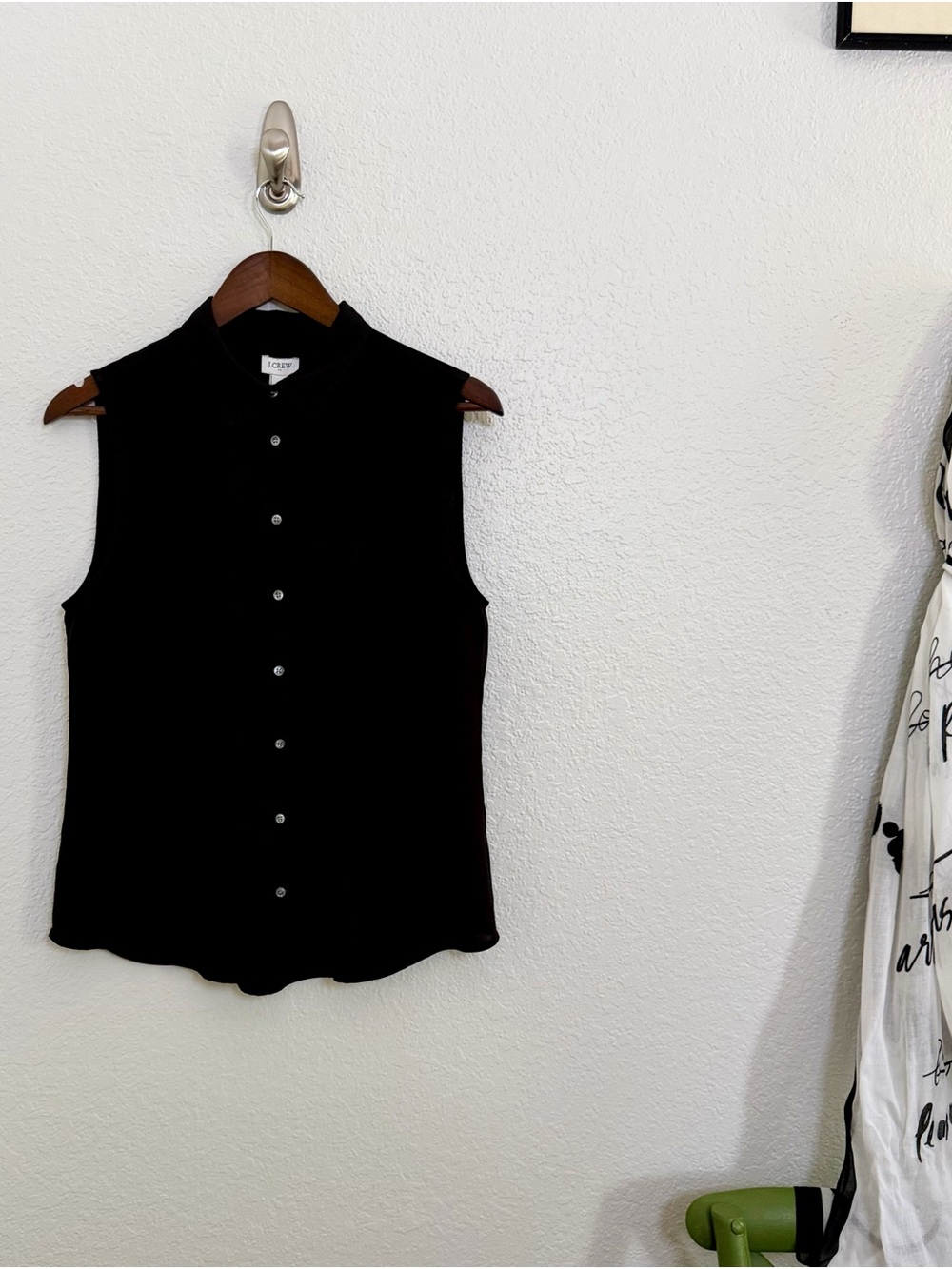 J.Crew Black Sleeveless Crepe Button Front Blouse Size M
